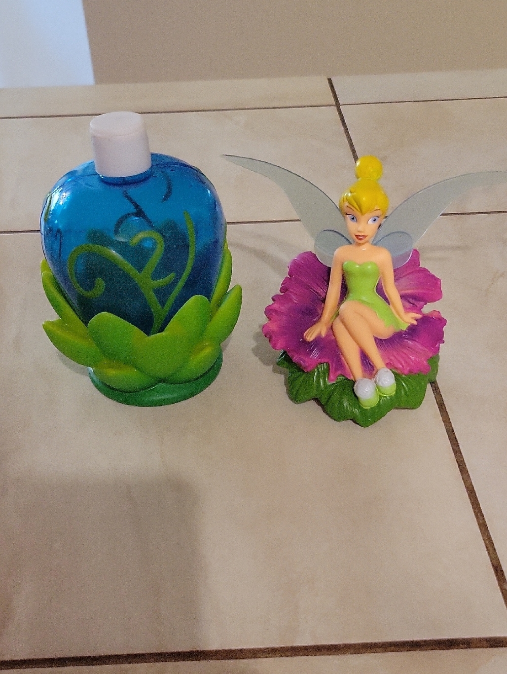 Disney Fairies Tinkerbell Bubble Bath Decanter Empty - Picture 3 of 4